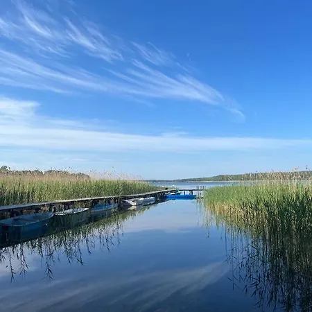 Semesterbostad Mazury Linowo - Z Basenami