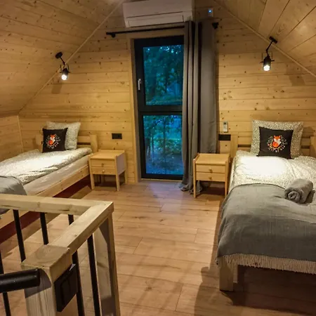 Semesterbostad Mazury Linowo - Z Basenami